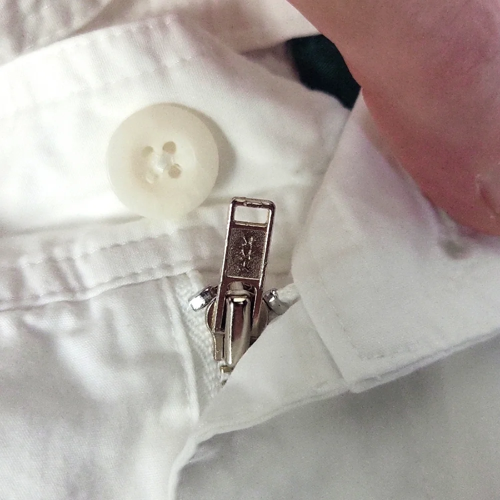 LAUREN RALPH LAUREN White Belted Cargo Short with Drawstring Hem